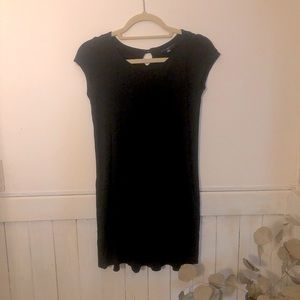 Cute babydoll style black dress from Gap